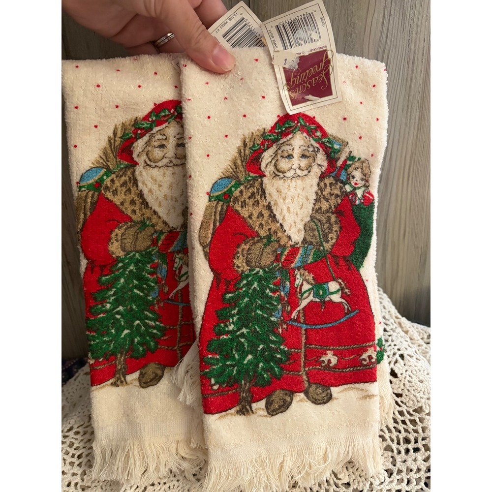 Vintage Seasons Greetings Santa Claus Christmas Hand Towels Set of 2 Cream Red